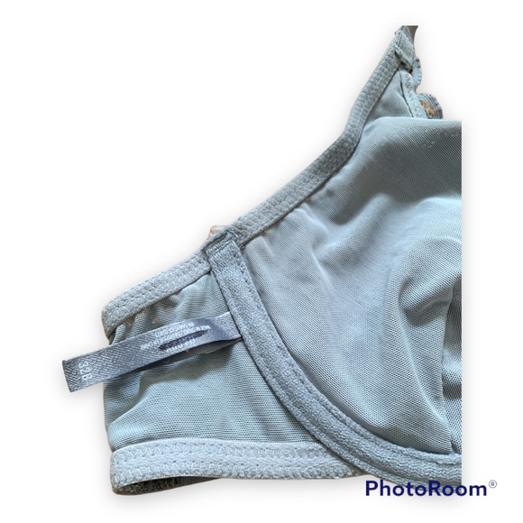 ✨ Lace Bralette Bundle of 3 - Green, Gray, and Light Pink - Picture 9 of 12